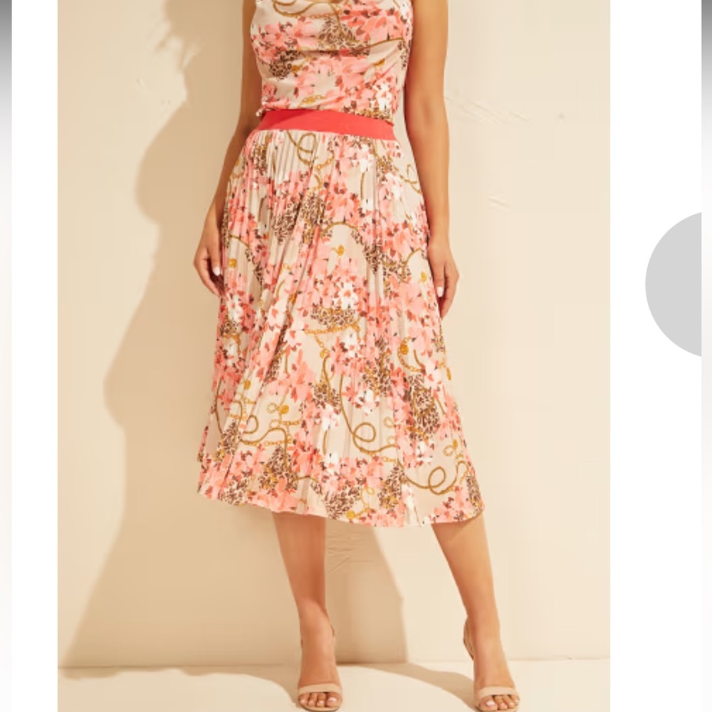 Marciano Floral All Over Pattern Pleated Skirt - Size L